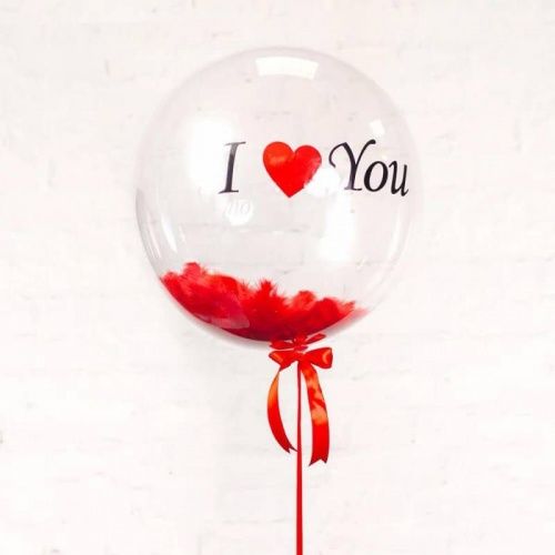 Прозрачный шар с надписью "I love you" с перьями